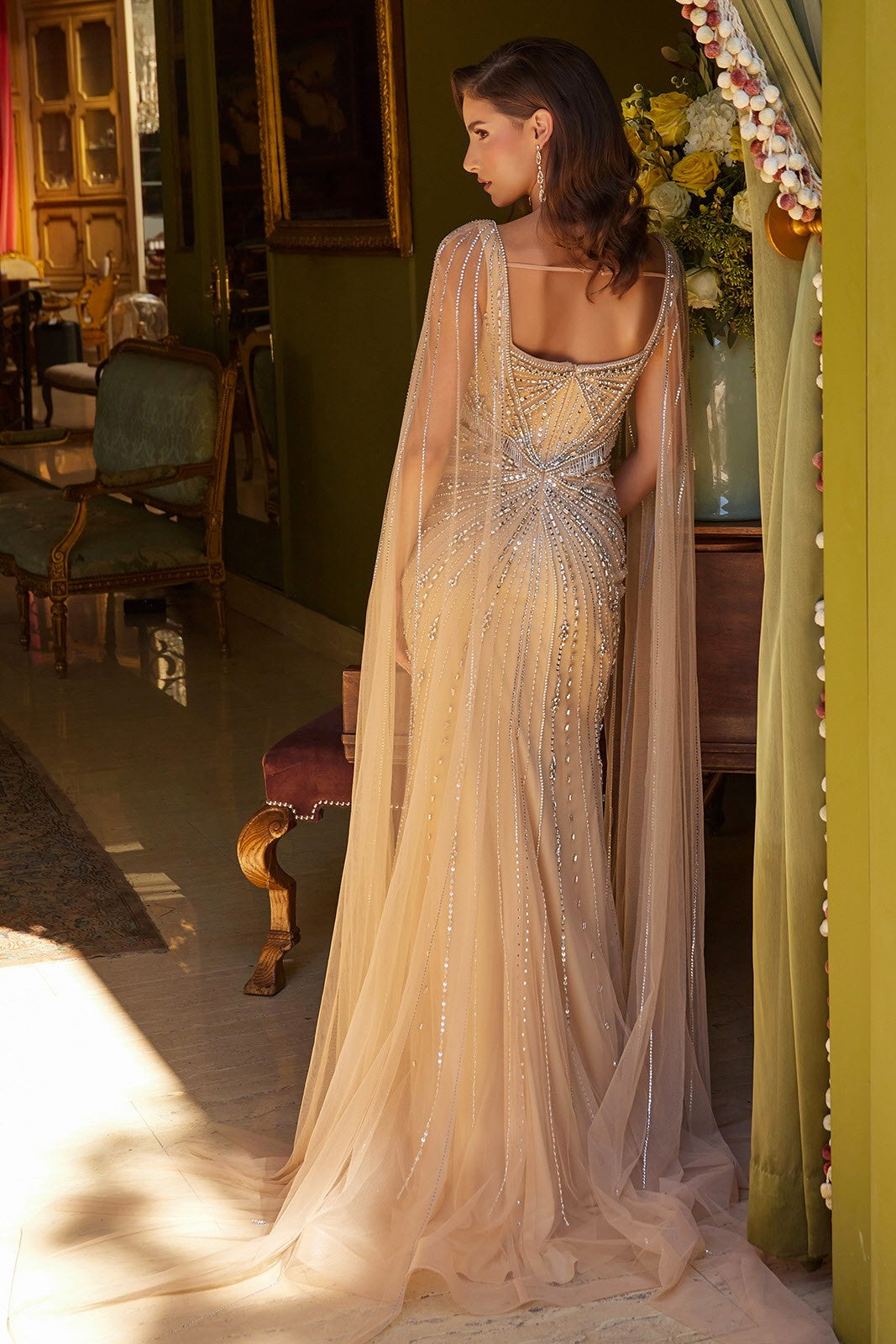 Queen Look Beauty Gown