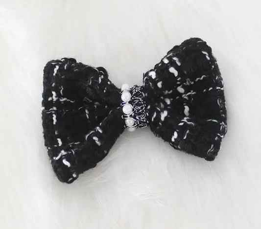 Victoria Dog Hair Bow | Hair Accessory